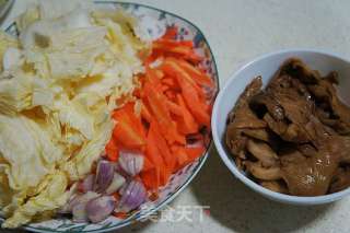 Stir-fried Chinese Cabbage with Mushrooms recipe