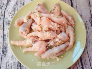 Garlic Chicken Feet recipe