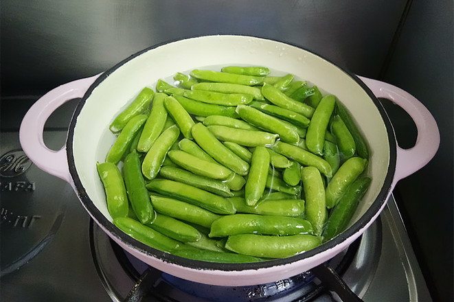 Brine Peas recipe