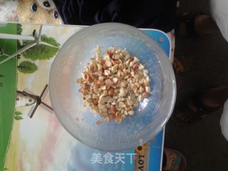 Crispy Peanuts Mixed with Celery recipe