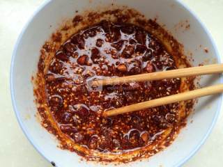 Summer Seasoning-homemade Delicious Red Oil Chili recipe