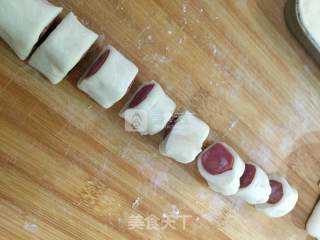 Grilled Sausage Cheese Pizza recipe
