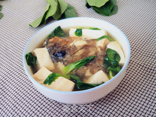 Silver Carp Head Tofu Soup recipe