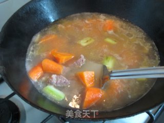 Curry Beef Rice with Tomato Sauce recipe