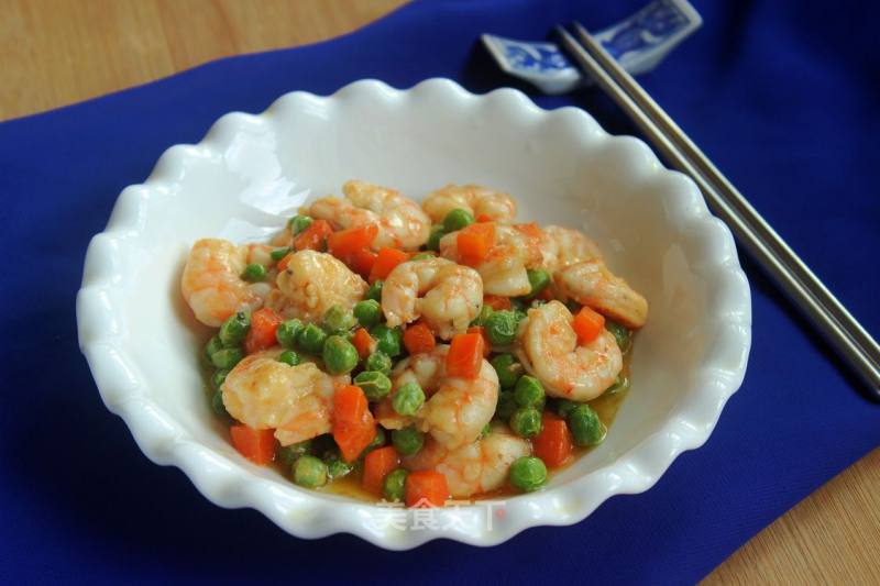 #萝卜# Carrots and Green Beans Fried with Shrimp recipe