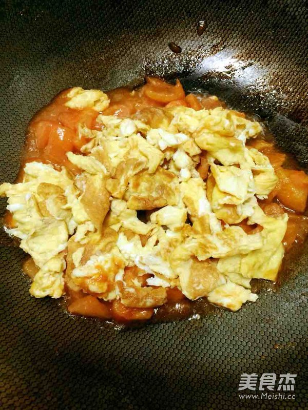 Liu's Tomato Scrambled Eggs recipe