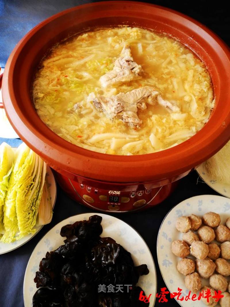 Hot and Sour Cabbage Spare Ribs Hot Pot