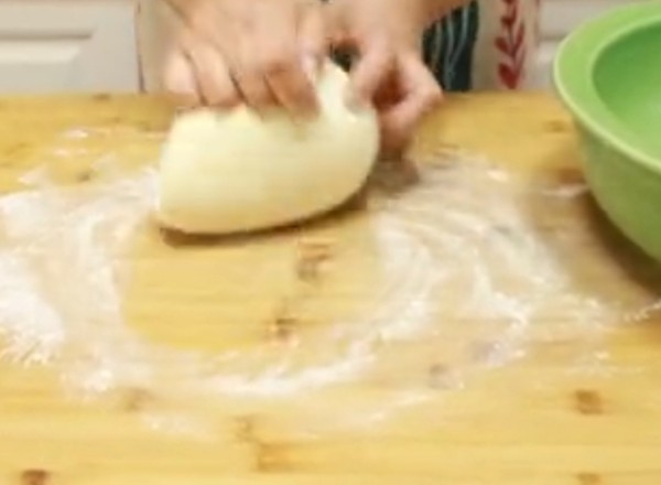 How to Make The Best Steamed Buns? Learn to Do this Wuzhen Powder Buns recipe