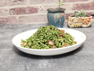 Stir-fried Diced Beans with Diced Meat recipe