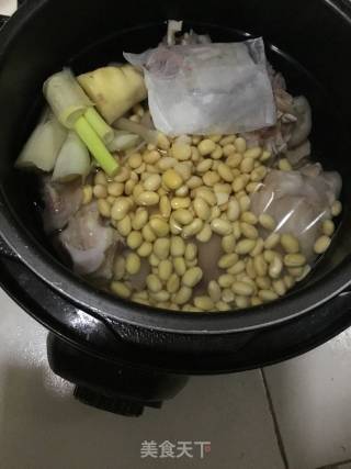 Soy Pork Knuckle Soup recipe