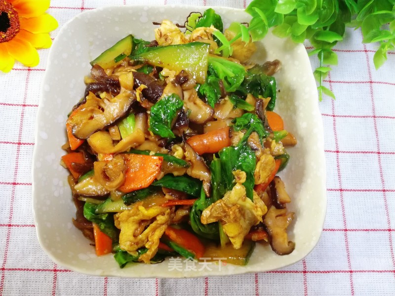 Stir-fried Vegetables with Mushrooms in Oyster Sauce recipe