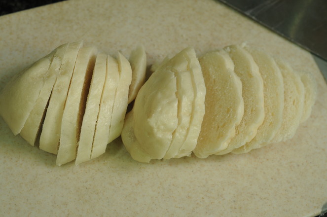 Golden Steamed Bun Slices recipe