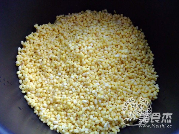 Dazzling Colorful Mung Bean Cake recipe
