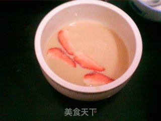 Strawberry Shuangpin Milk Tea recipe