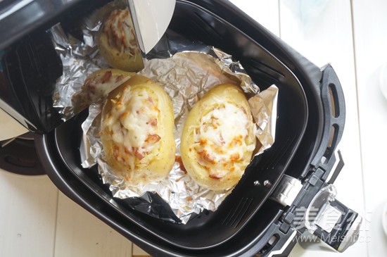 Sausage Baked Potatoes recipe