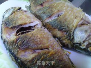 Crucian Carp with Garlic recipe