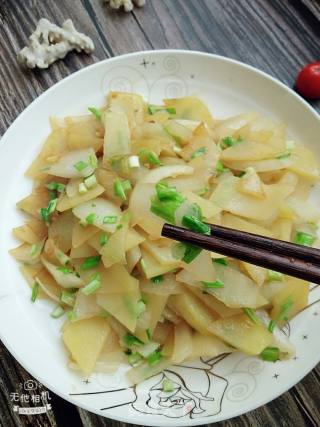 Fried Potato Chips with Onions recipe