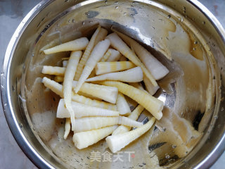 Braised Bamboo Shoots with Ham recipe