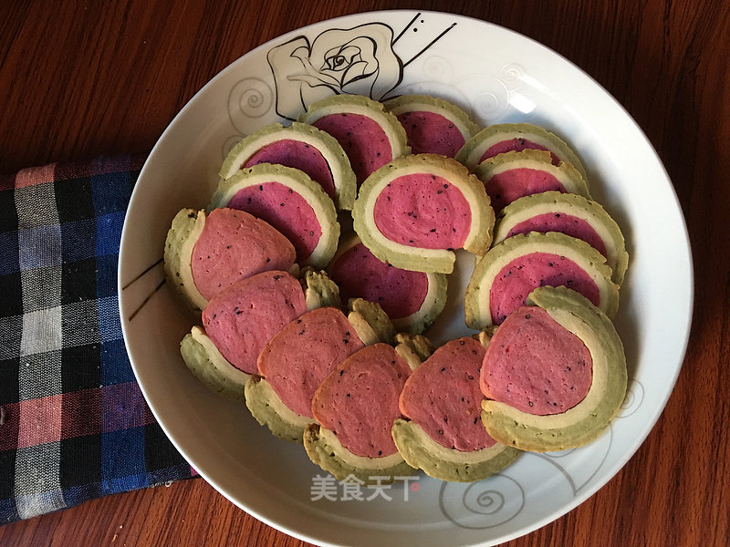 Dragon Fruit Biscuits recipe