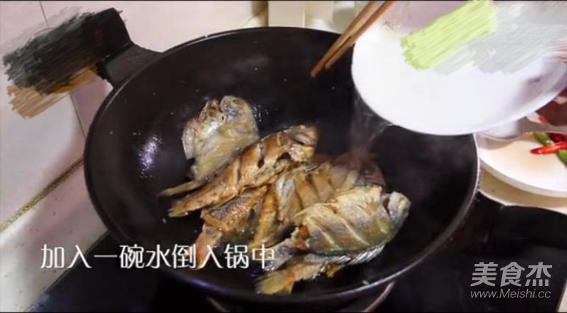 "heart in The Kitchen"-issue 1: Pan-fried Mixed Fish recipe