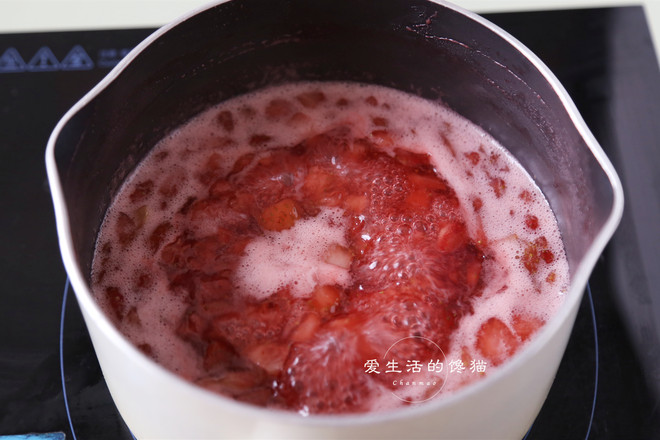 Sweet Strawberry Jam recipe