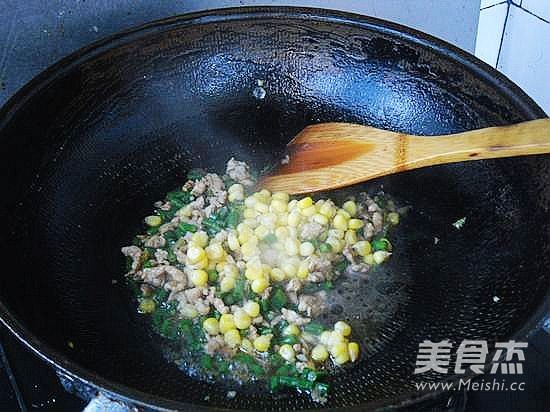 Fried Rice with Minced Meat and Cowpea recipe