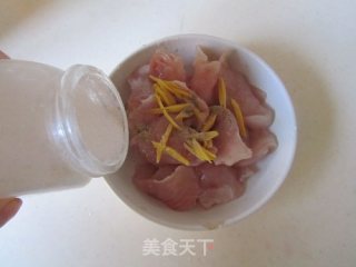 Healthy Porridge with Raw Red Blessed Fish Slices recipe