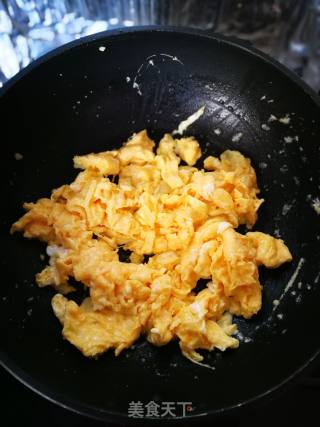 Scrambled Eggs with Green Garlic recipe
