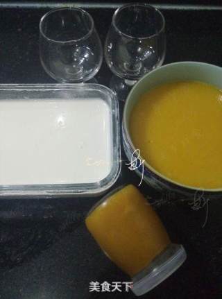 Mango Jelly Yogurt Cup recipe