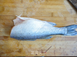 Pleurotus Eryngii Fried Sea Bass recipe