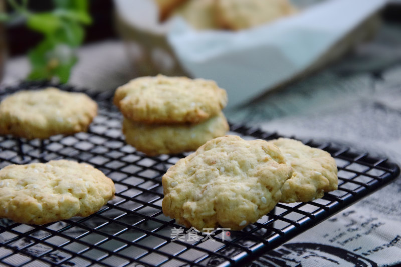 Crispy Oatmeal Cookies recipe