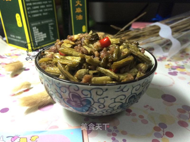 Stir-fried Minced Pork with Capers---delicious Home Cooking recipe