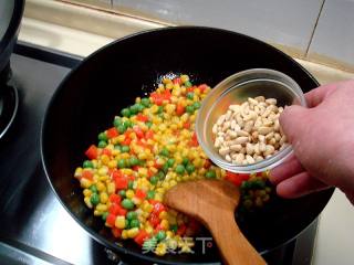 Fried Corn with Pine Nuts recipe