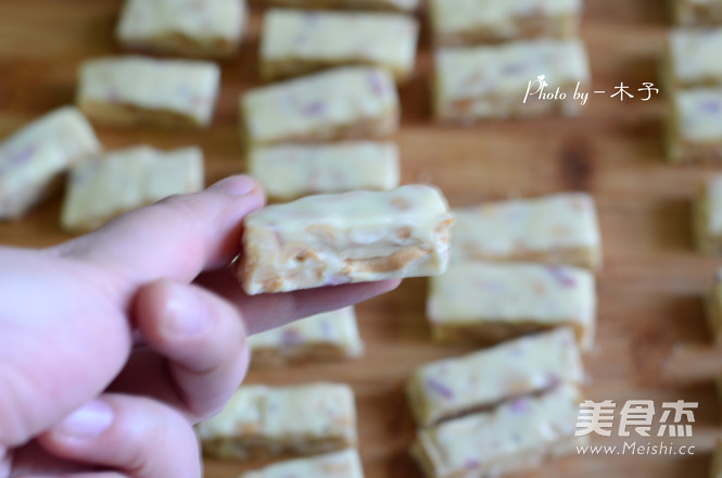 Rose Peanut Nougat recipe