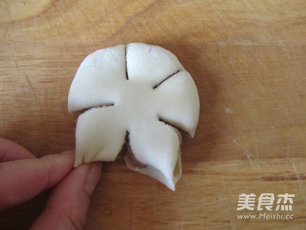 Chestnut Fragrant Plum Cake recipe
