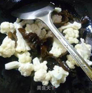 Greens, Black Fungus, Cauliflower recipe