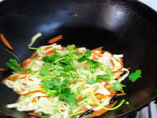 Stir-fried Thousands of Silk recipe