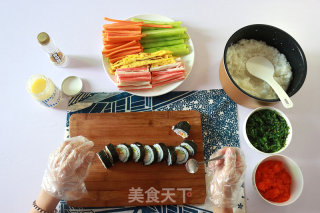 How to Make Japanese-style Hand-rolled Sushi recipe