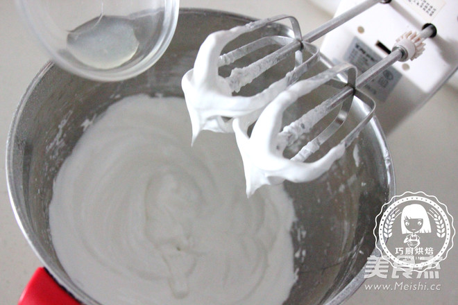 Cute Cartoon Biscuits with Icing Sugar recipe