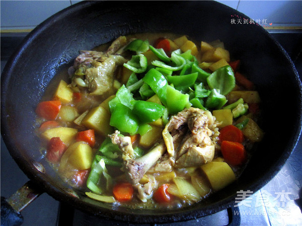 Unstoppable Delicacy-curry Chicken Thigh Topped with Rice recipe