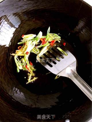Fried Noodles with Kimchi recipe