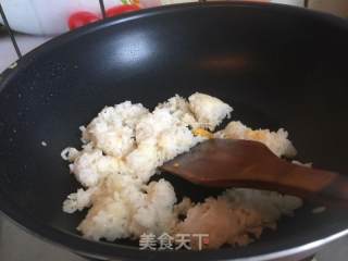 Fried Rice with Yuqian Salmon Egg recipe