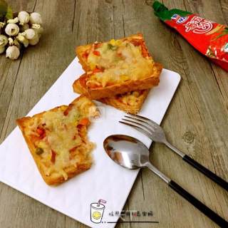 Toast Bacon Pizza recipe