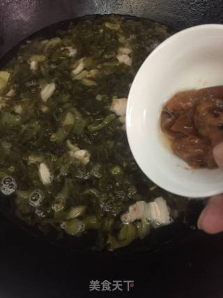 Sauerkraut Pork Belly and Raw Fish in Clay Pot recipe