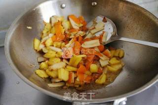 Stir-fried Yam with Pineapple recipe