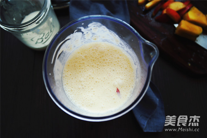 Creamy Yellow Peach Popsicle recipe