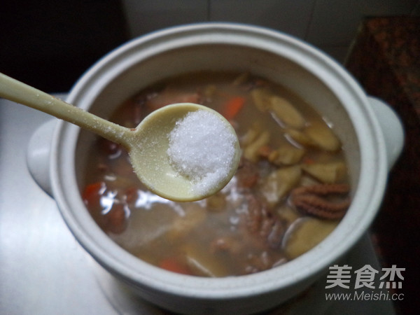 Dried Squid and Burdock Soup recipe