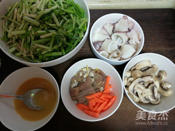 Stir-fried Sea Hare with Leek recipe