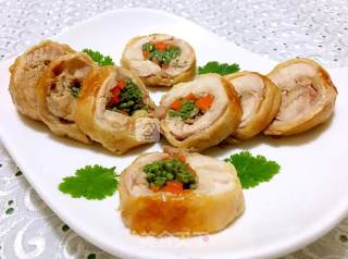 Chicken Drumsticks and Vegetable Rolls recipe