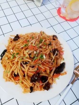 Assorted Fried Rice Noodles recipe